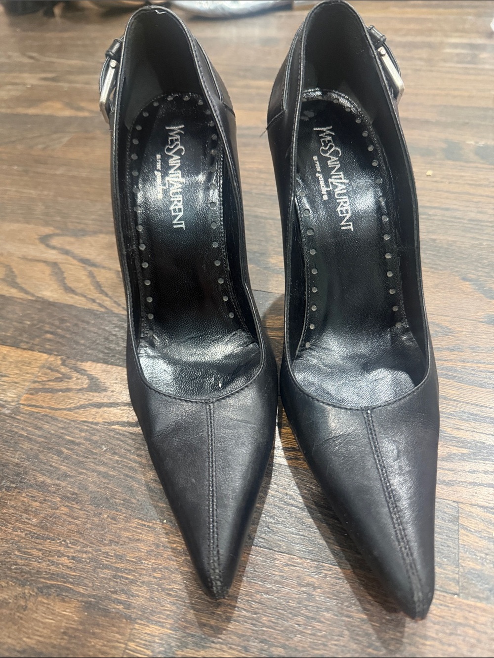 Yves Saint Laurent Black Leather Pointed Toe Pumps